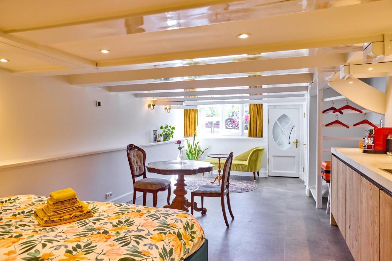 אמסטרדם Studio Next To Skinny Bridge Near Rembrandtsquare מראה חיצוני תמונה